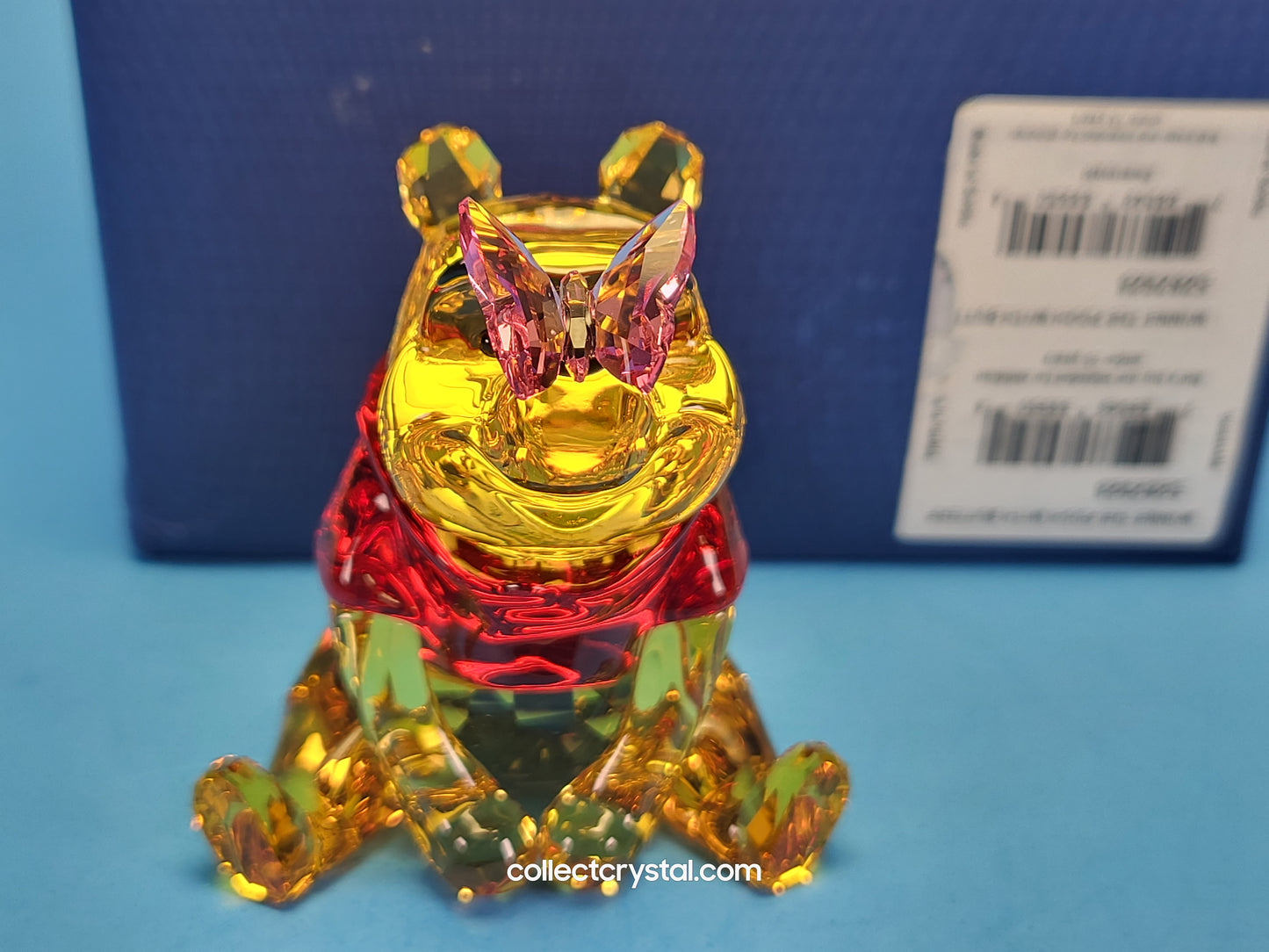 DISNEY WINNIE THE POOH AND FRIENDS WITH BUTTERFLY Figurine 5282928