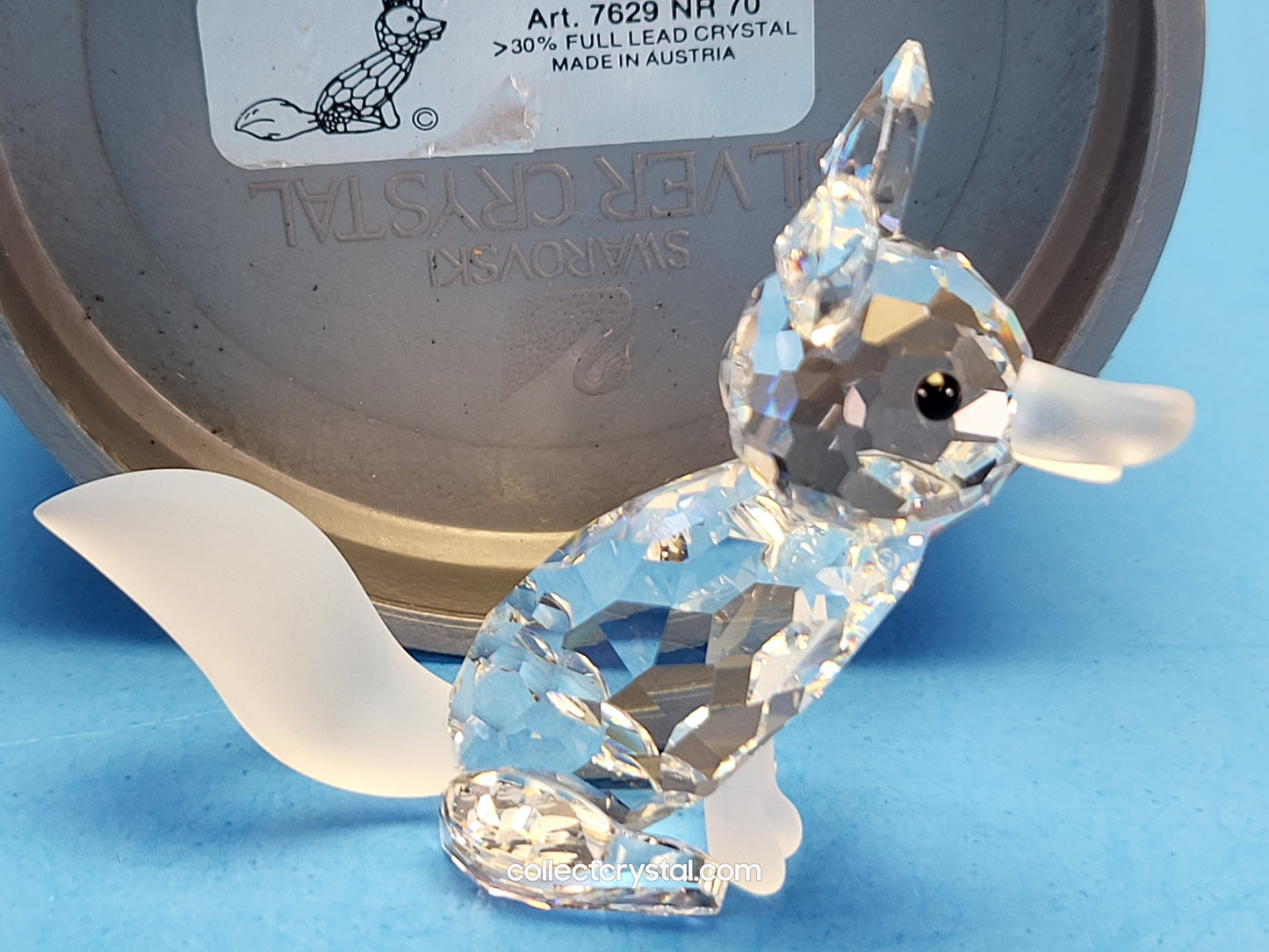 FOX LARGE (var 1 with frosted nose, no black dot, USA only) 013837