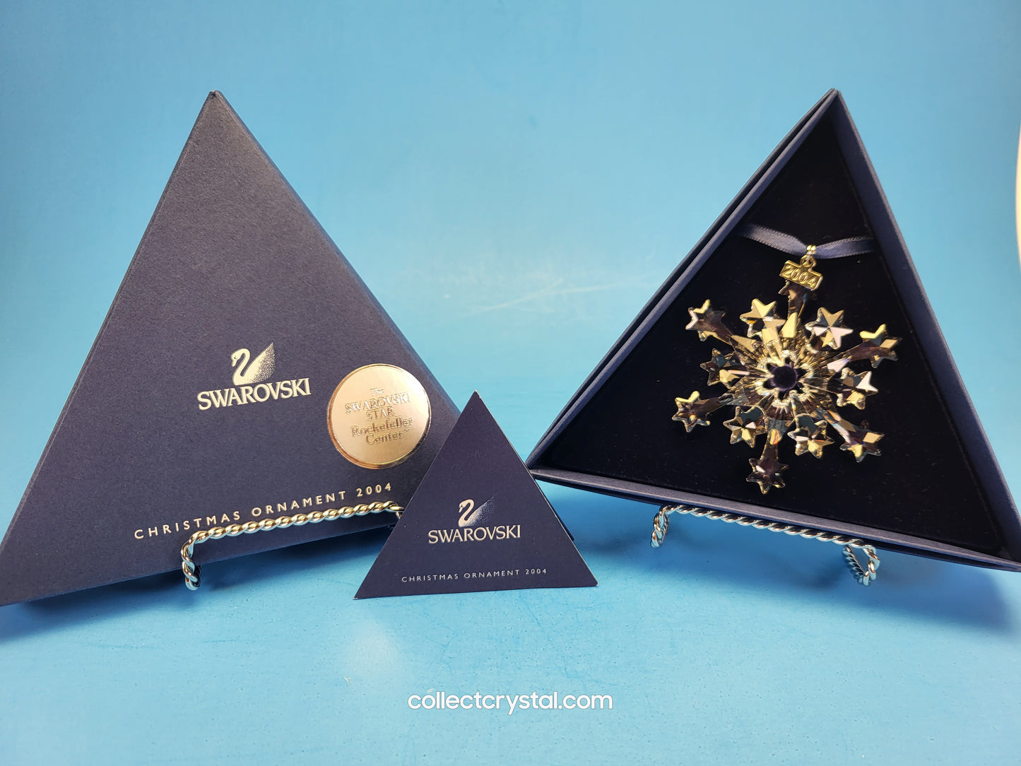 2004 Annual Ornament 631562
