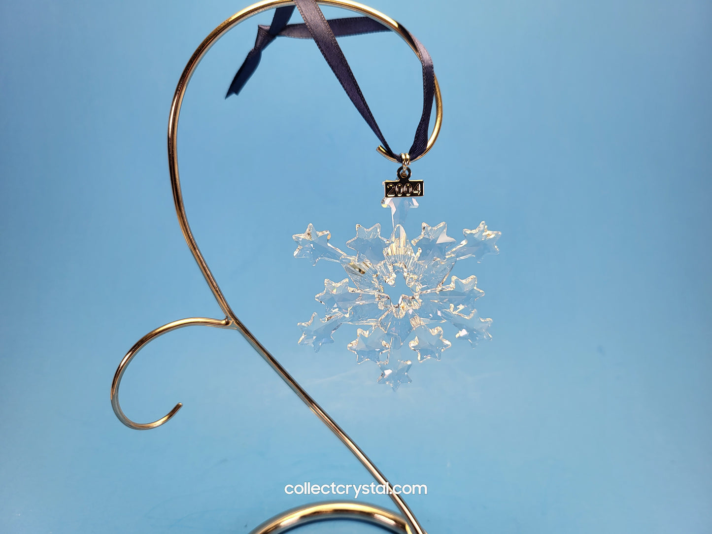 2004 Annual Ornament 631562