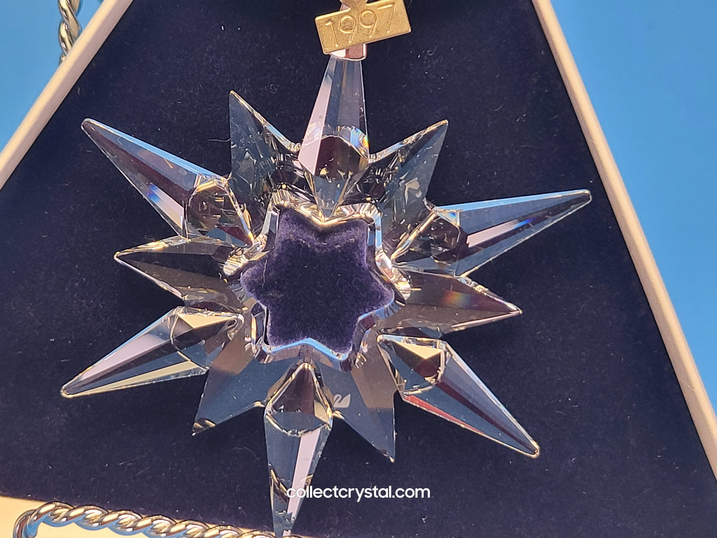1997 Annual CHRISTMAS ORNAMENT # 211987 Star / Snowflake