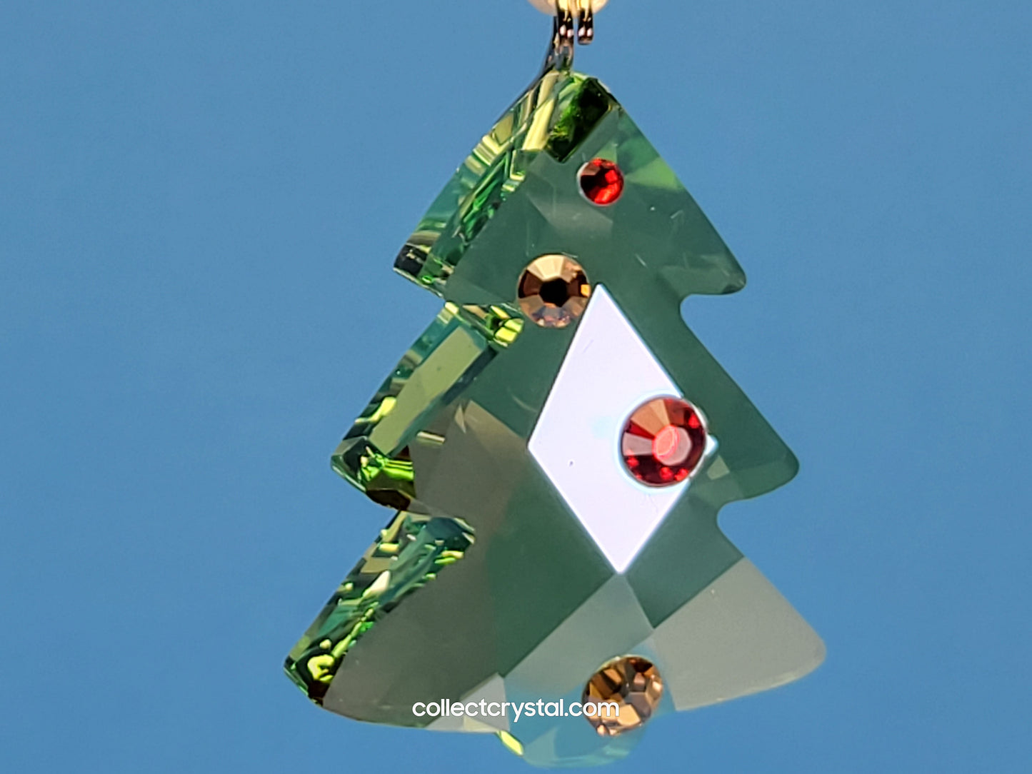 FESTIVE CHRISTMAS TREE 1096029 Ornament
