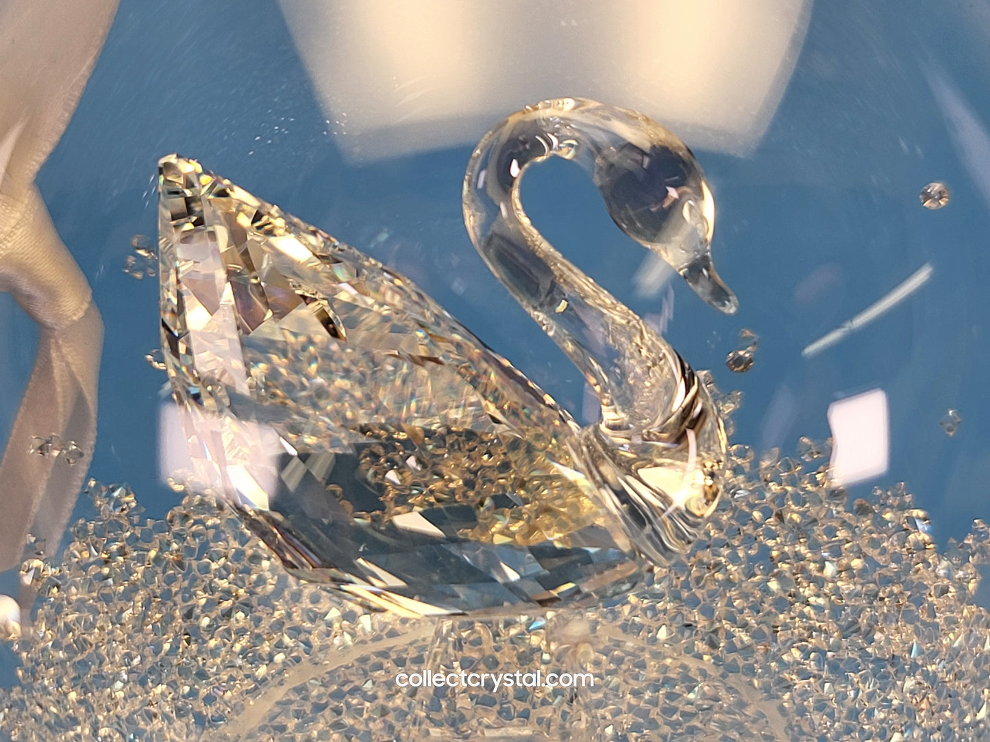 2020 CHRISTMAS BALL ORNAMENT (SWAN) 5453639