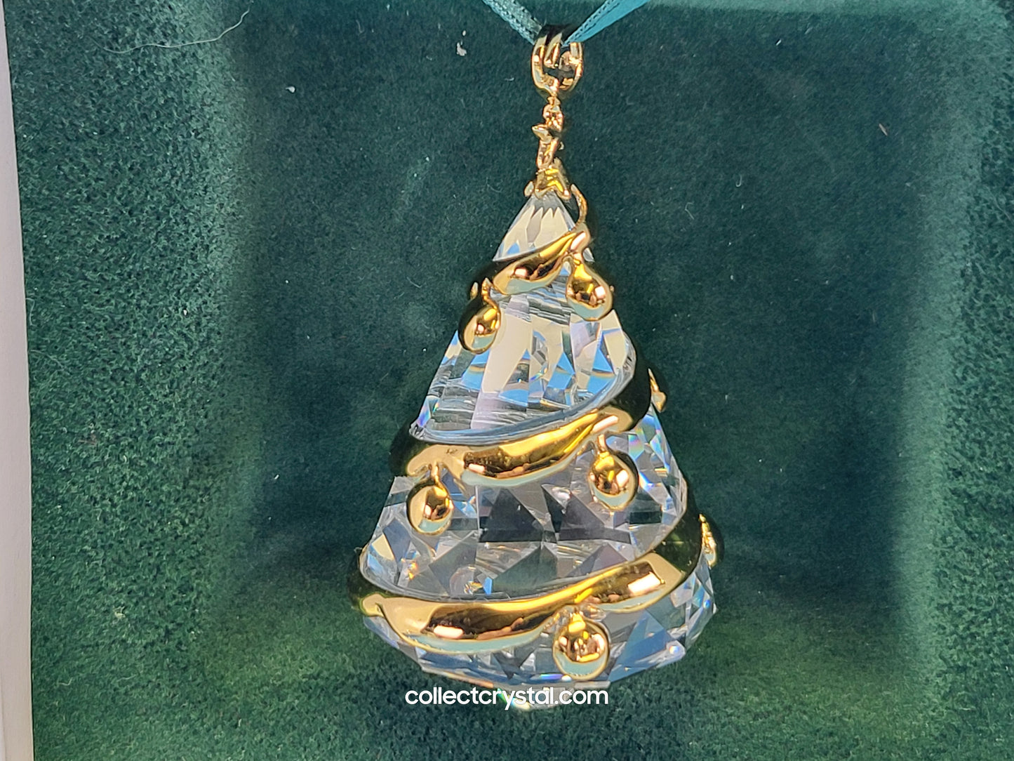 TREE 219870 Christmas Memories Ornament