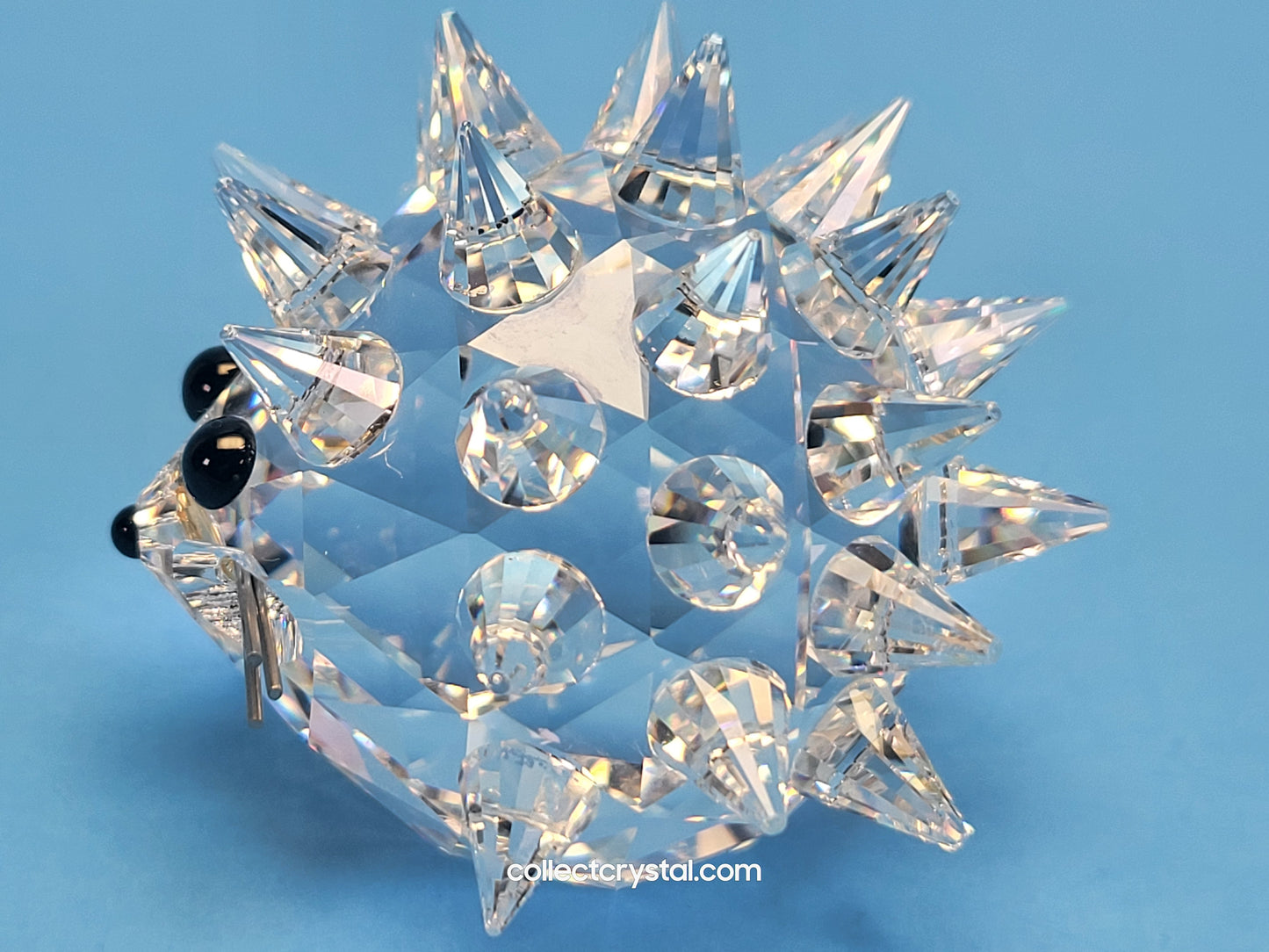 HEDGEHOG ROUND SMALL (SILVER WHISKERS) (called MEDIUM in USA/CANADA) 010018