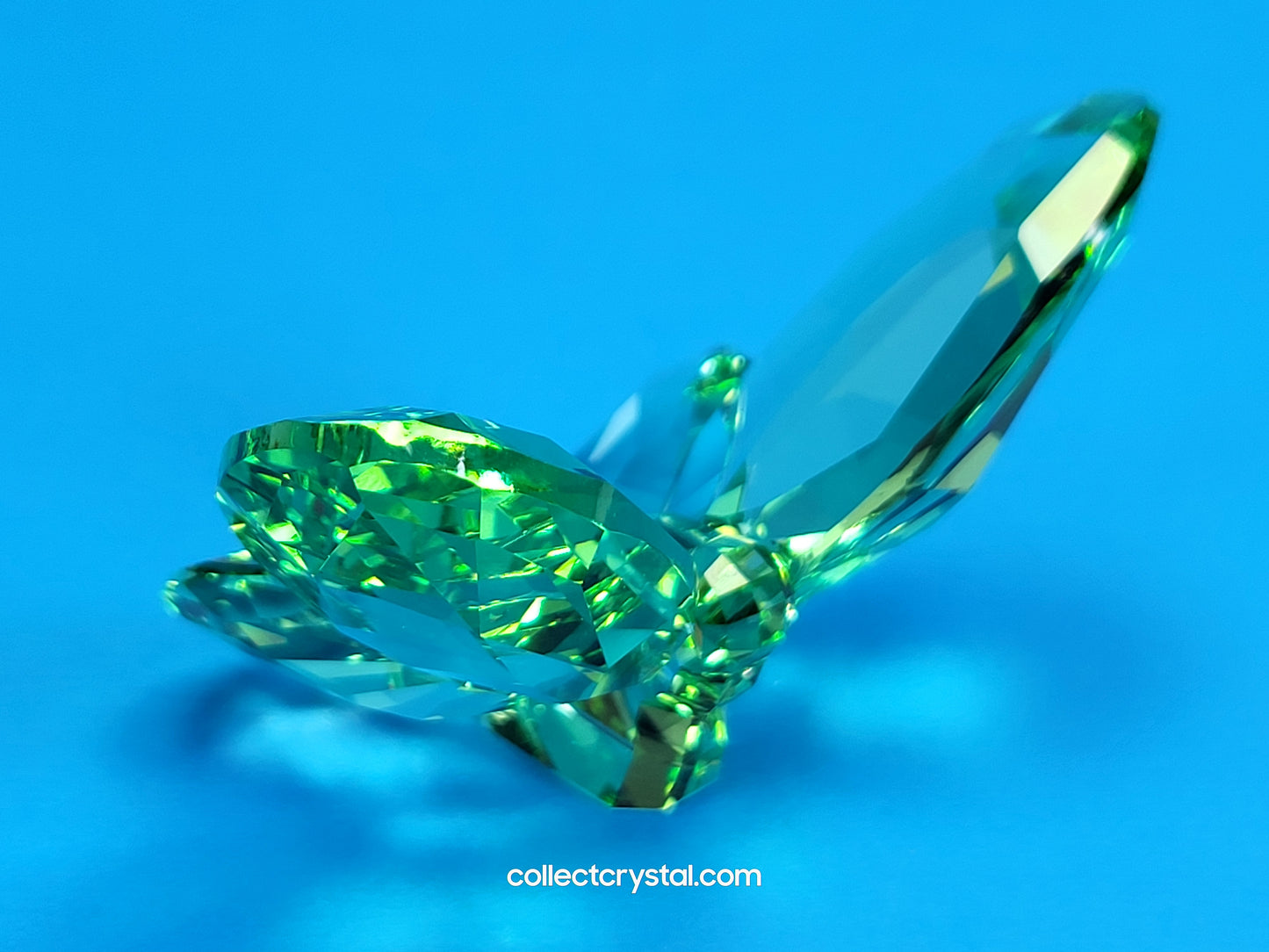 SWAROVSKI BRILLIANT BUTTERFLY – LIGHT PERIDOT # 855773
