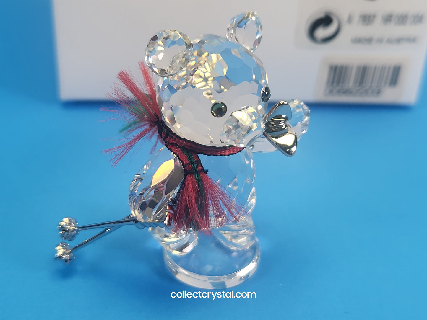 KRIS BEAR – WITH SKIS V2 234710