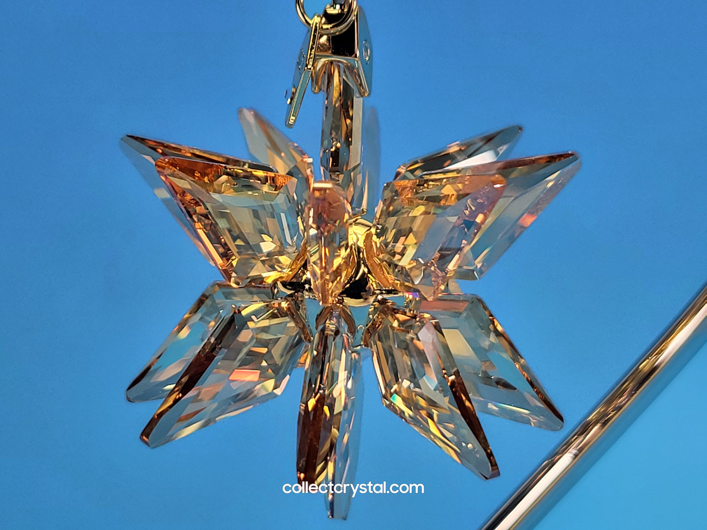 2023 ANNUAL EDITION 3D FESTIVE ORNAMENT 5653577