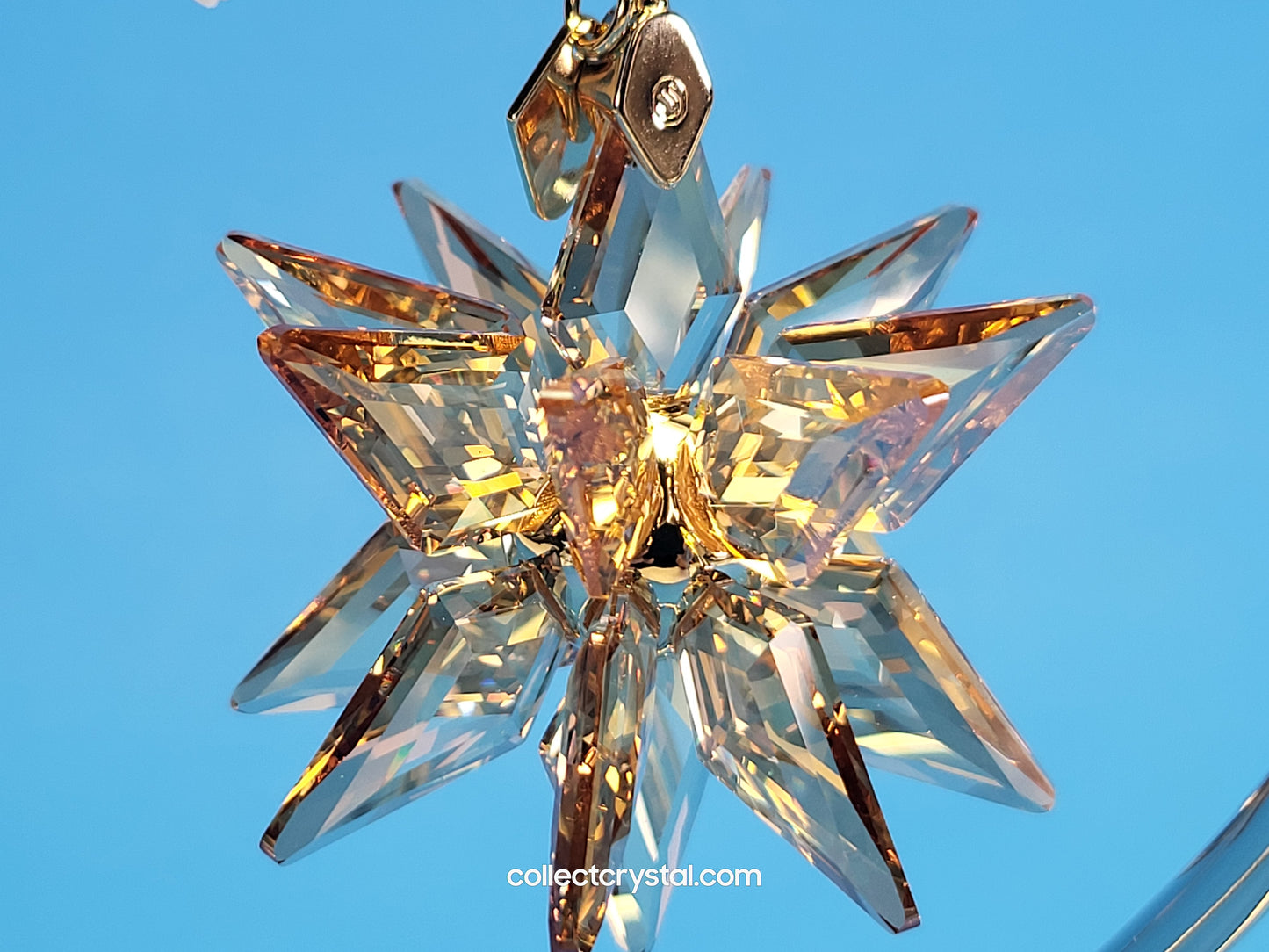 2023 ANNUAL EDITION 3D FESTIVE ORNAMENT 5653577