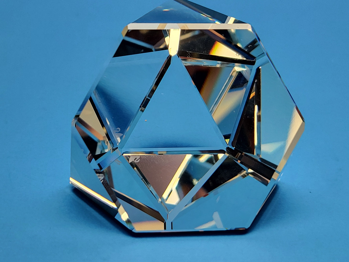 Crystal CLRAR Octron PAPERWEIGHT – OCTRON # 7456 NR 41