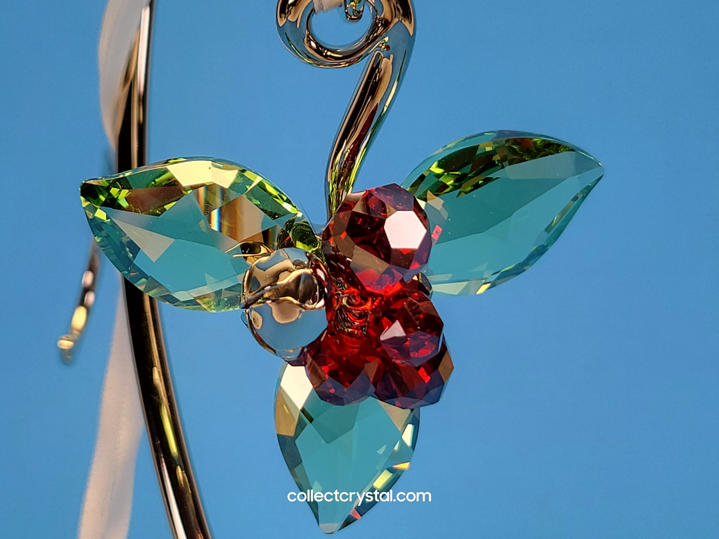 WINTER BERRIES PERIDOT 1094409 Christmas Ornament