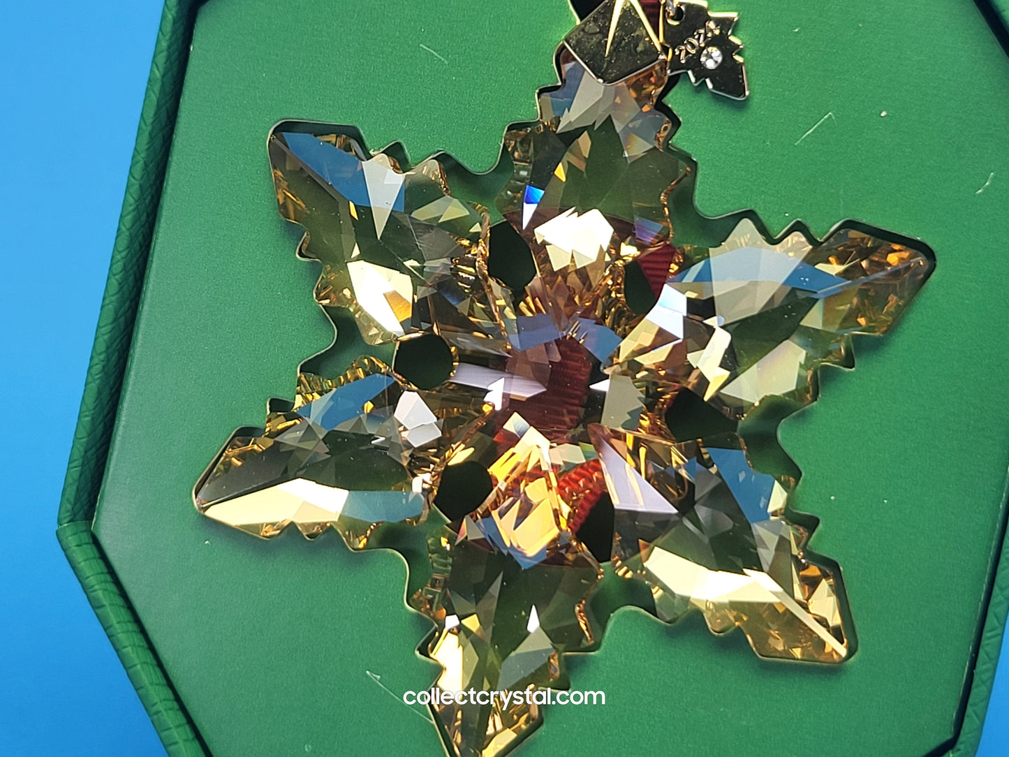 2024 CHRISTMAS ORNAMENT FESTIVE GOLD # 5674349