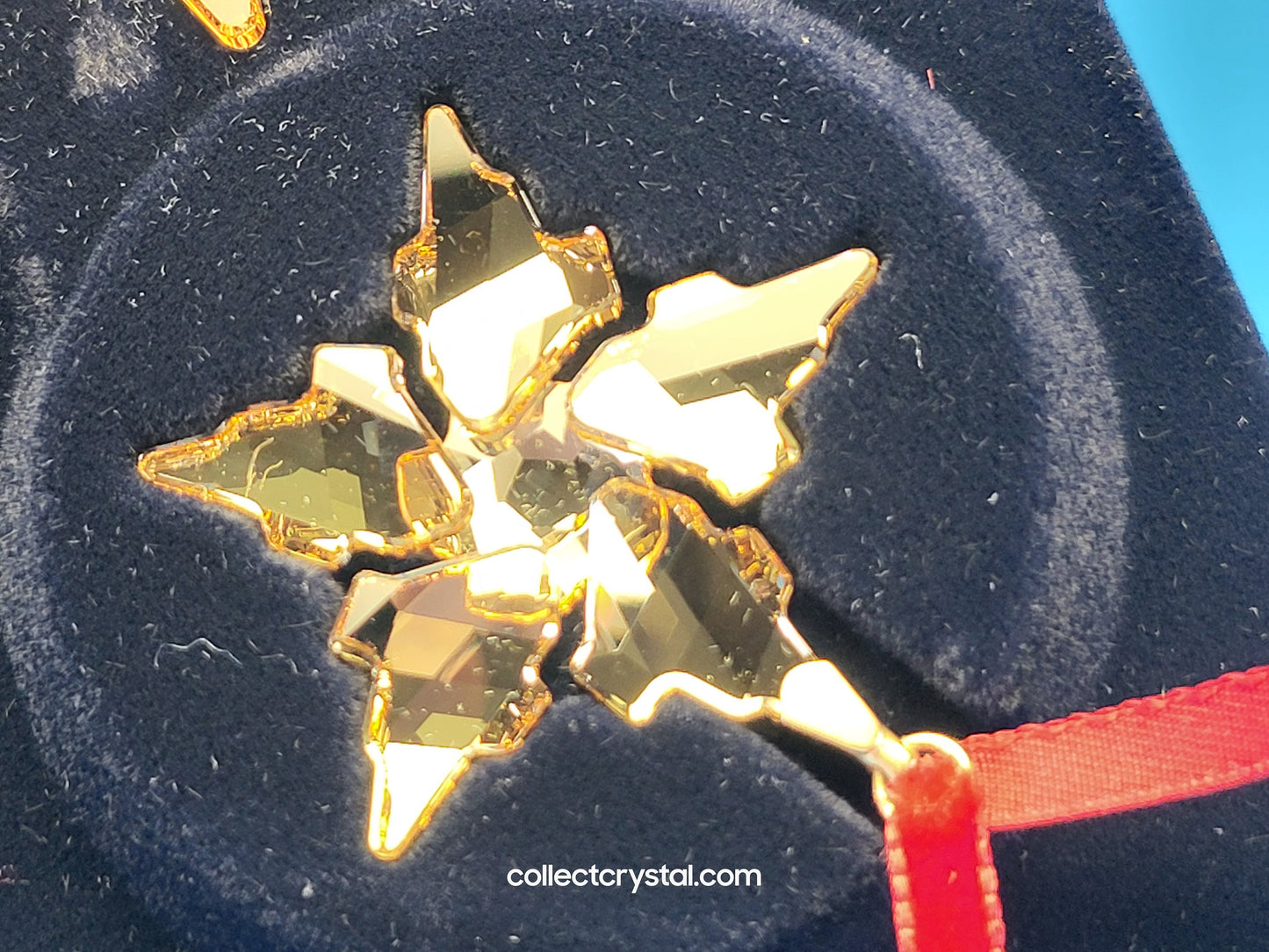 2021 CHRISTMAS ORNAMENT FESTIVE GOLD SET 5597133 Three piece set