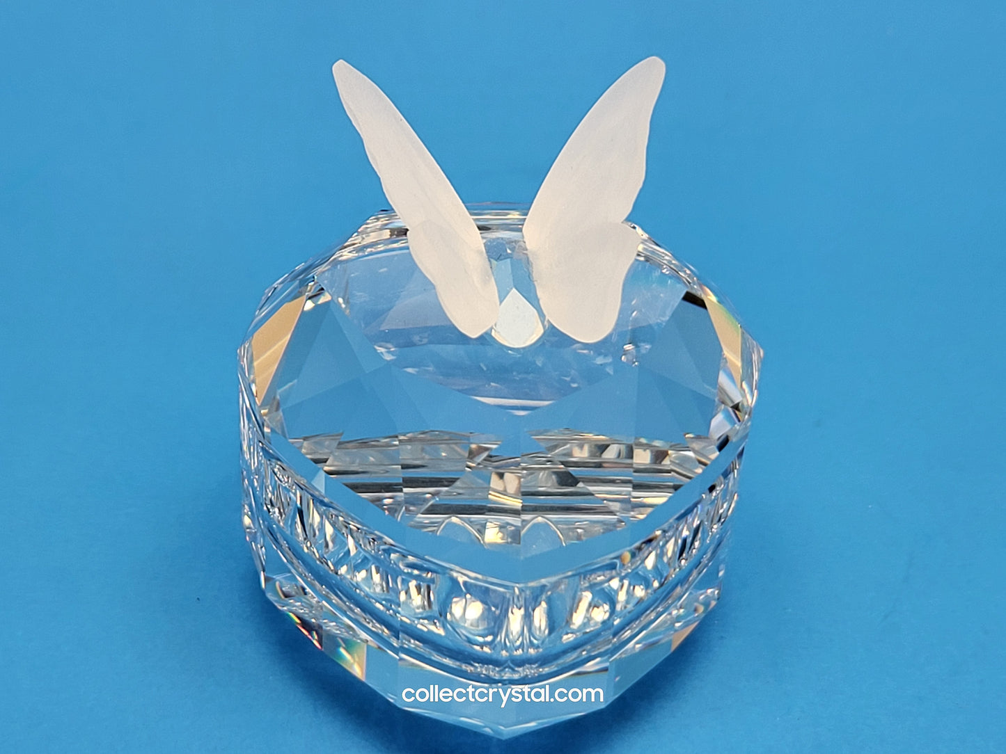 Butterfly Trinket / Treasure Heart Box # 7465 052 100 or # 010103