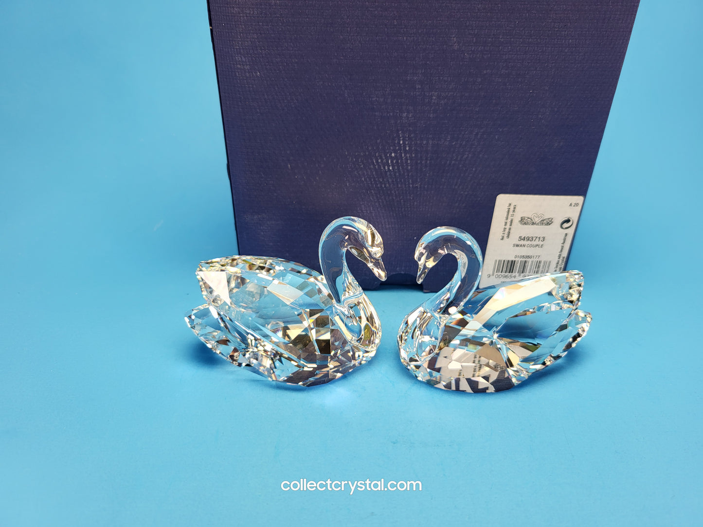 Swan Couple Figurine 5493713 cake topper wedding decor