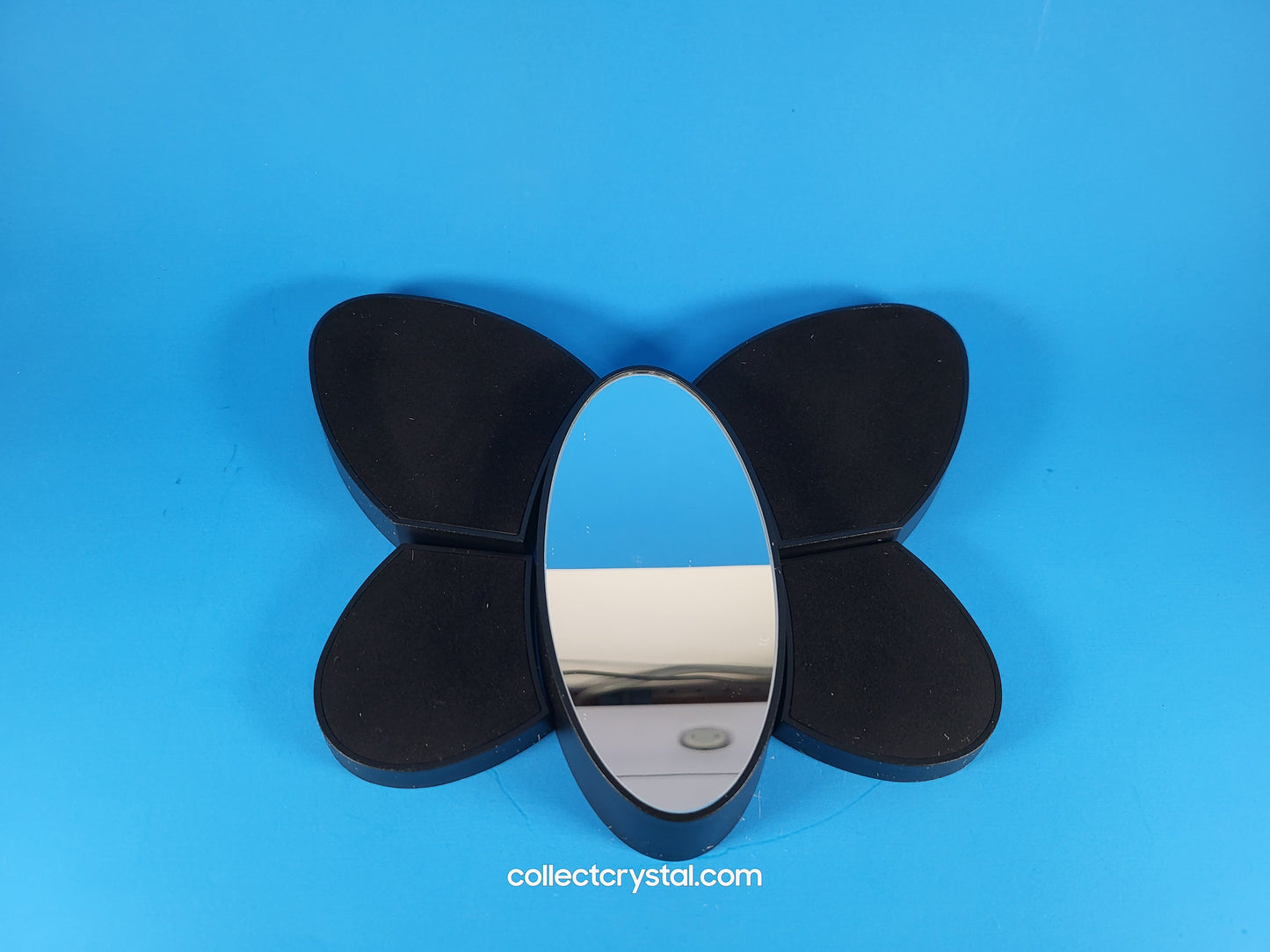 DISNEY BAMBI SERIES – DISPLAY STAND 5 PIECES BUTTERFLY SHAPE # 981942