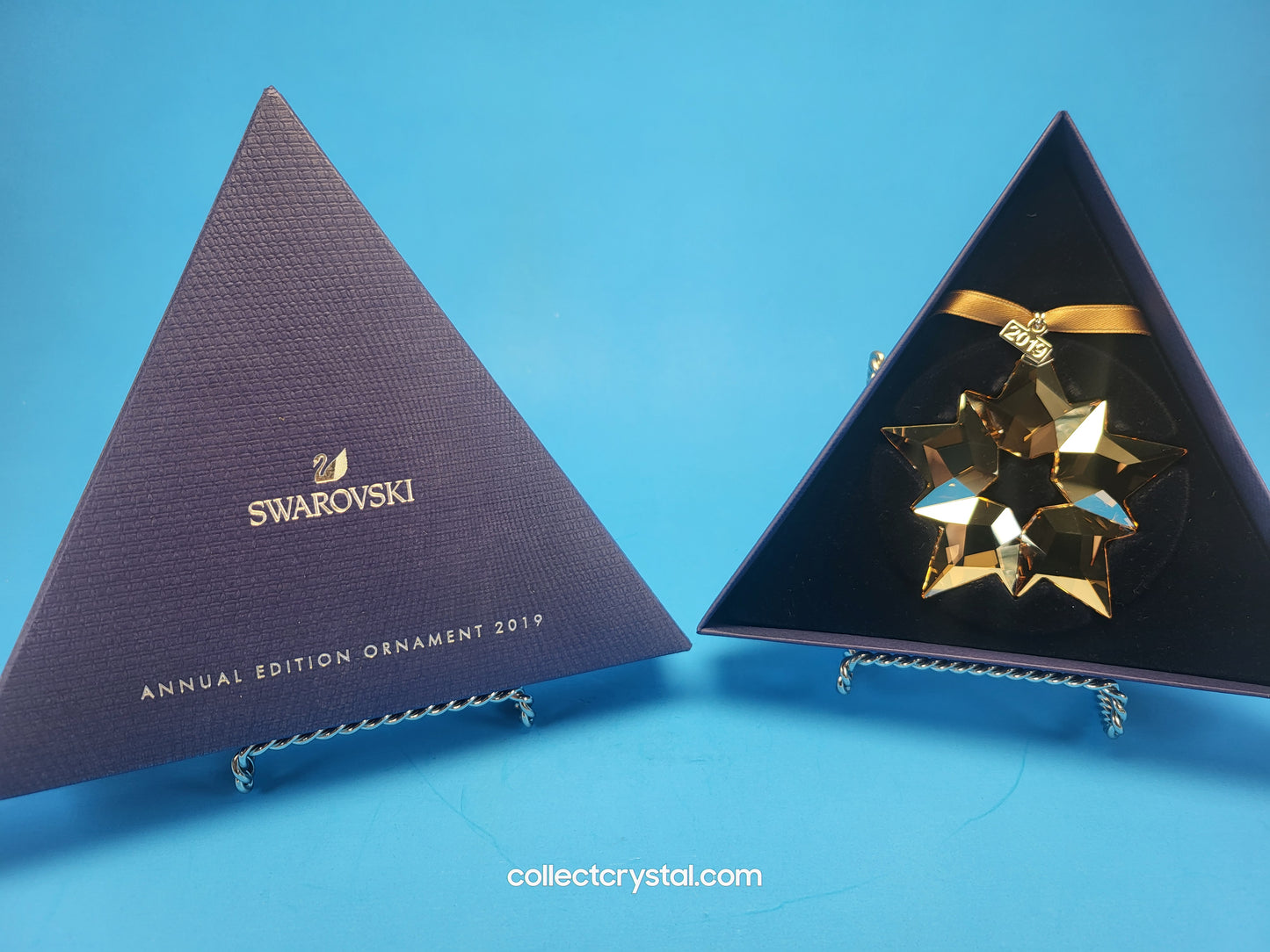 2019 CHRISTMAS ORNAMENT GOLD SCS 5429596