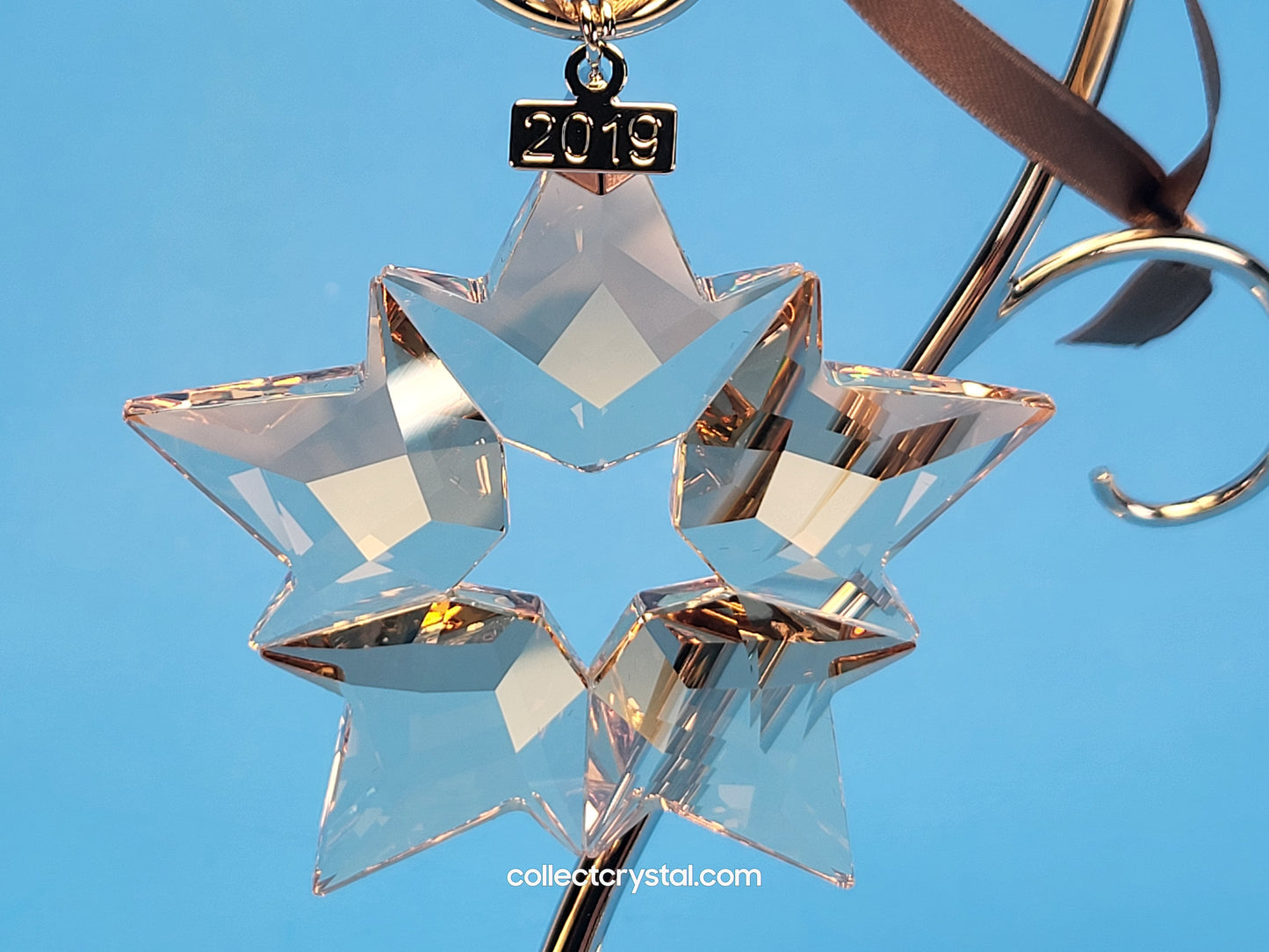 2019 CHRISTMAS ORNAMENT GOLD SCS 5429596