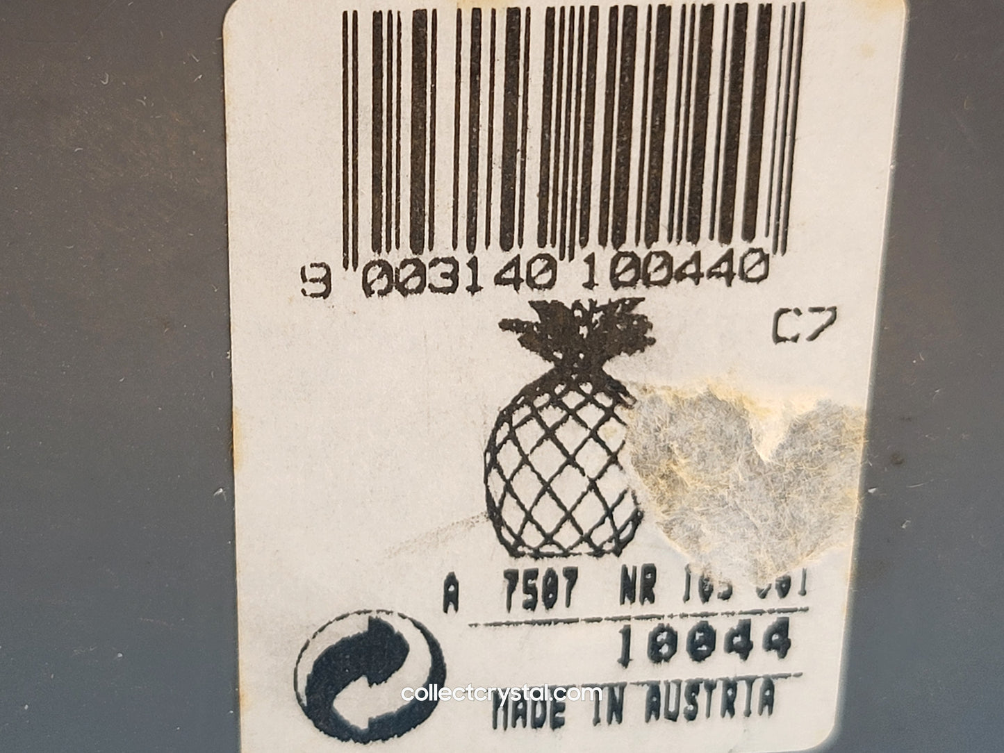 PINEAPPLE GOLD LARGE SMOOTH LEAVES (rounder shape) # 010044