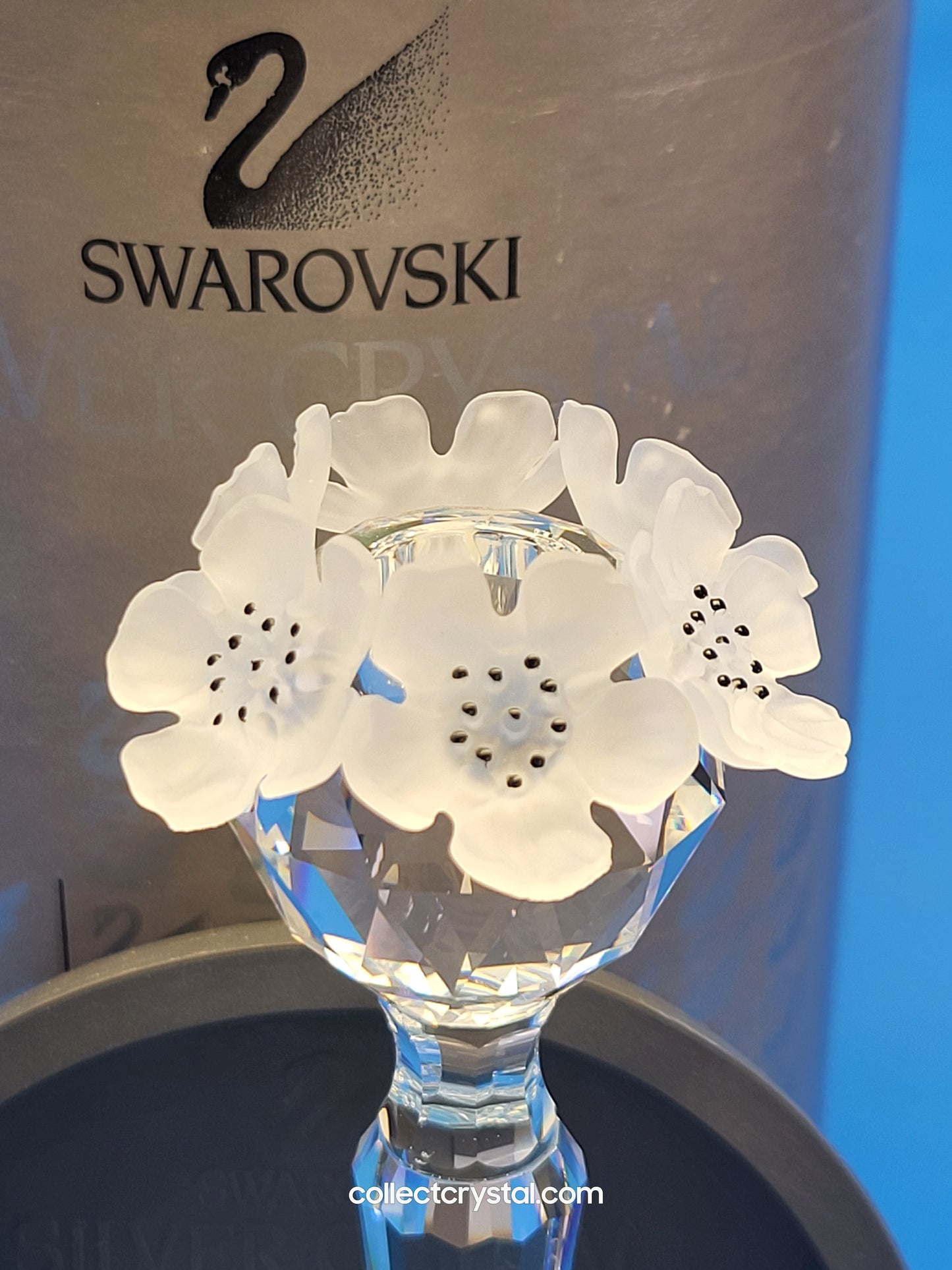 Giftware CANDLEHOLDER 137 FLOWER TOPPED 010043 or 7600 137