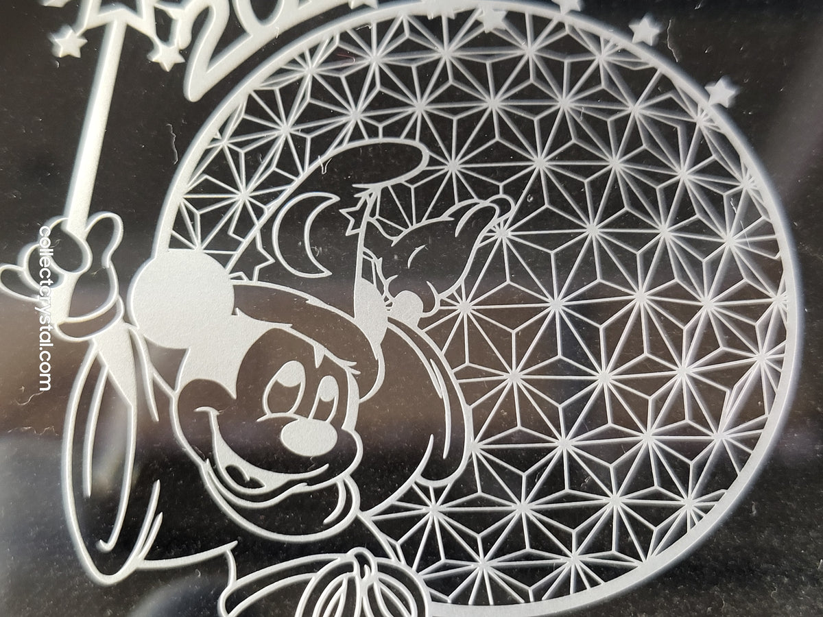 Arribas DISNEY World Paperweight / palque 2000 Millennium LE 4500 mib