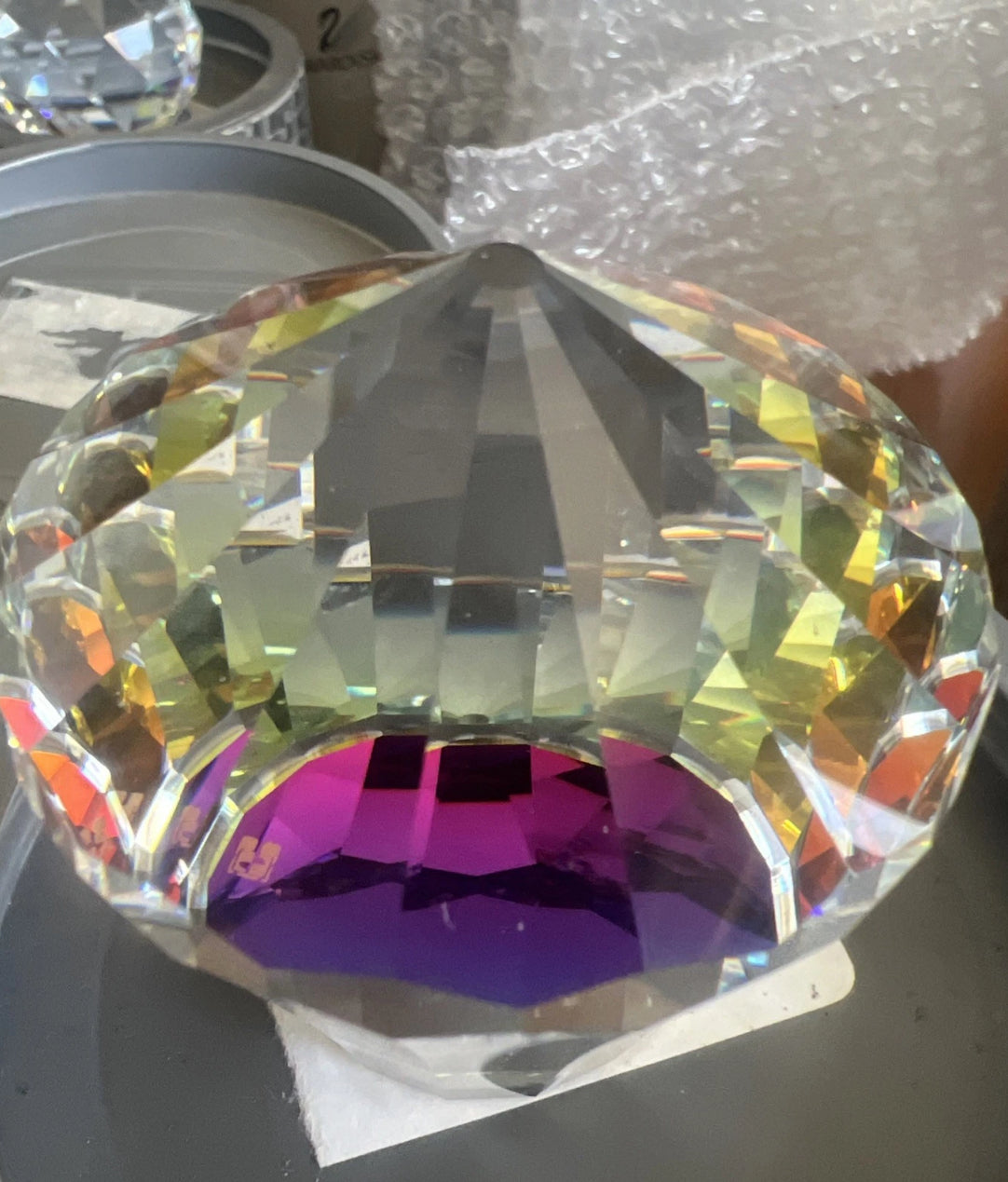 PAPERWEIGHT – CAROUSEL 011247