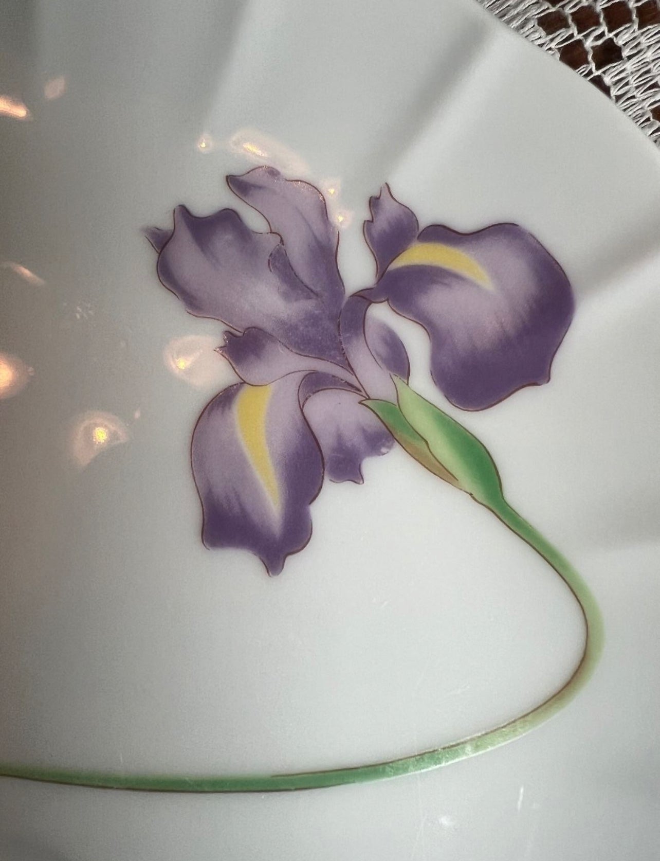 Depew # 037 Vintage Iris Flowers Fine China Lot of 12 Lunch / Desert Plates & Cups 24 Pcs