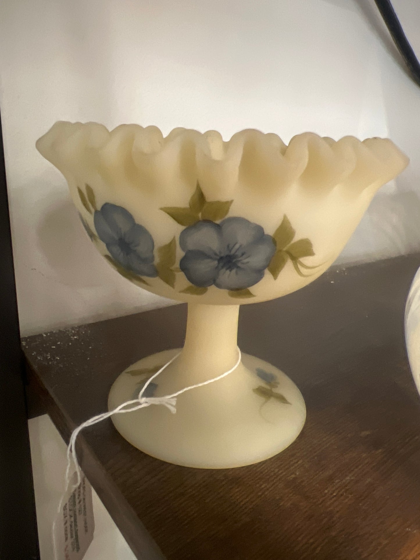 Fenton cameo dogwood