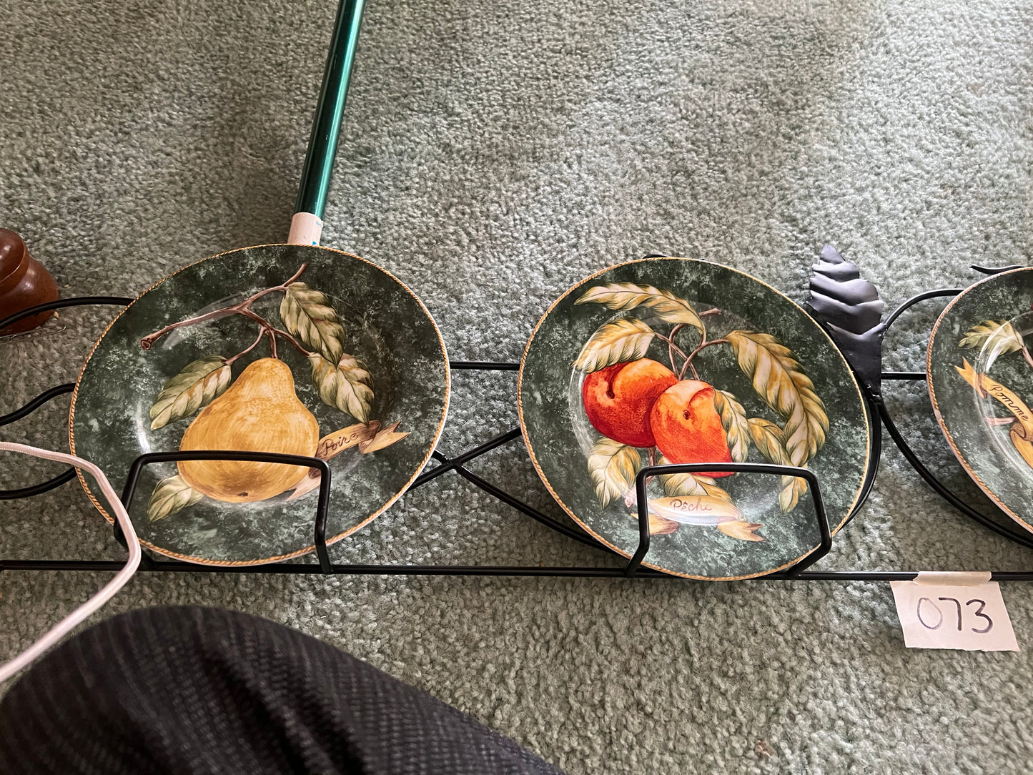 Depew # 73 Atelier plate set with holder