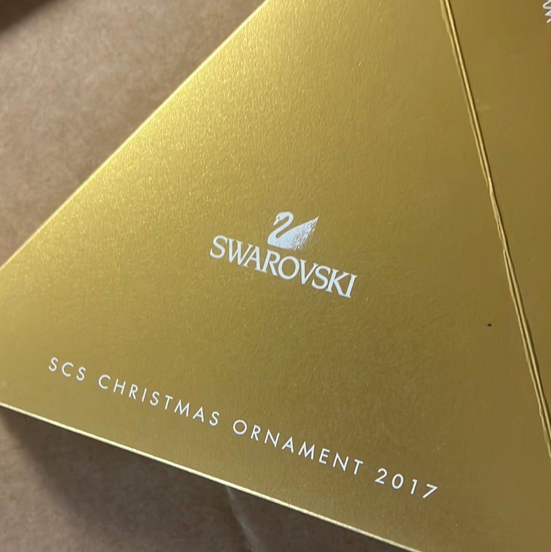 2017 gold large ornament