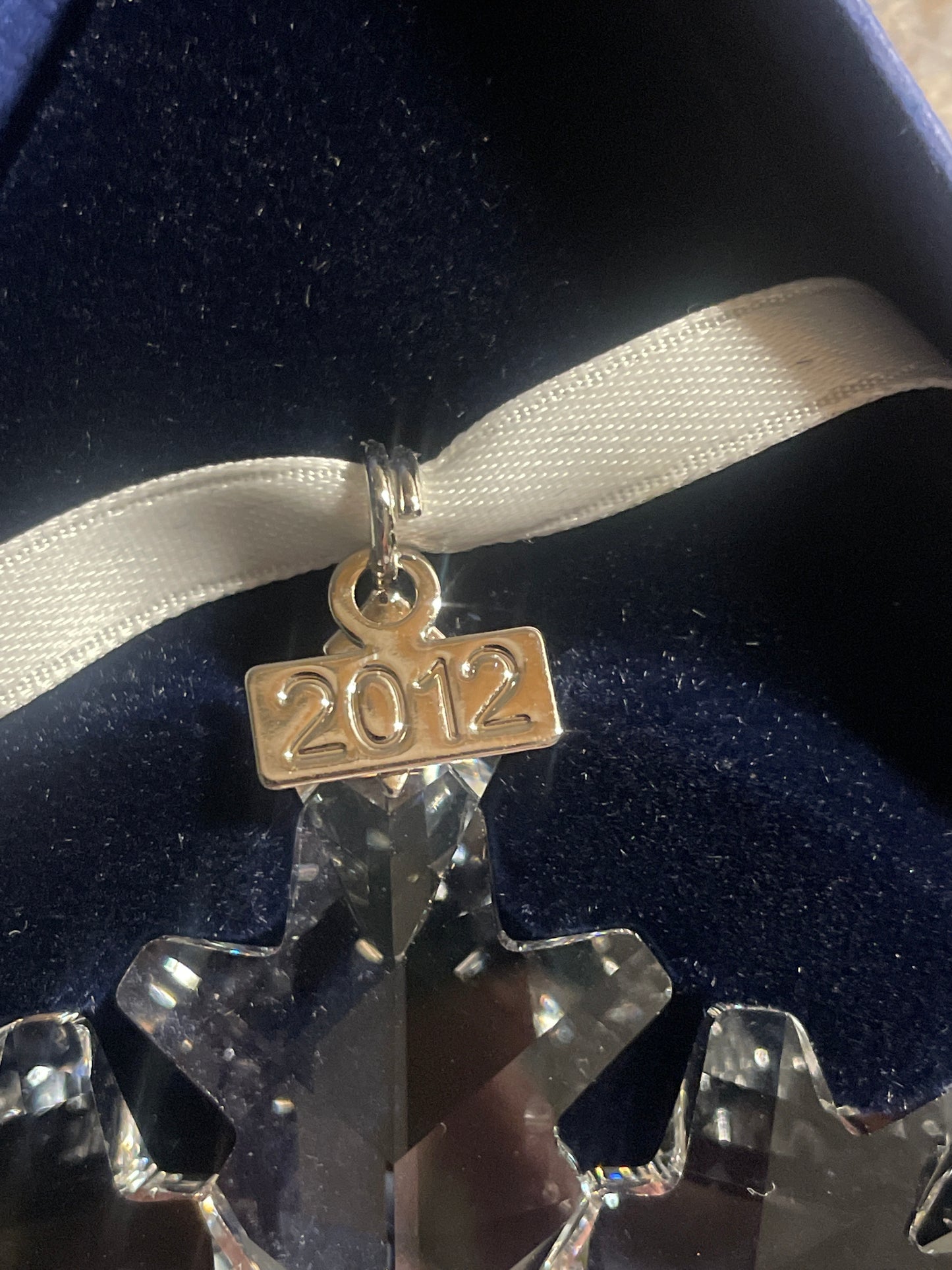 2012 CHRISTMAS ORNAMENT 1125019