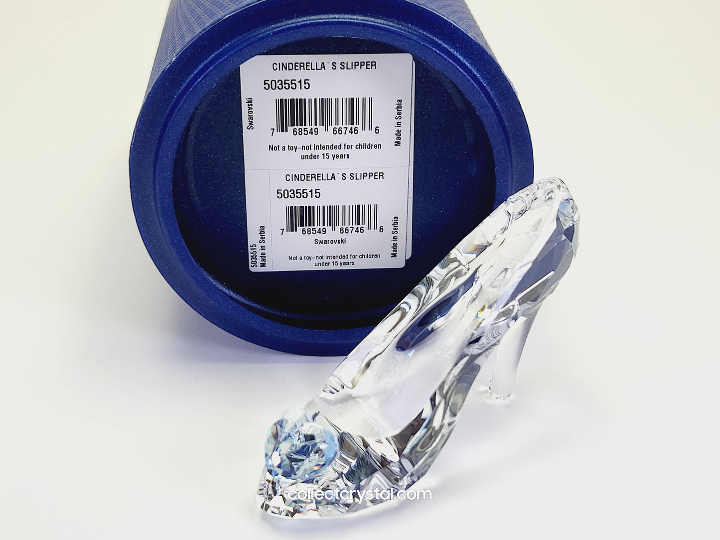 Cinderellas Glass slipper Figurine in Austrian Crystal from the 2015 DISNEY Movie 5035515