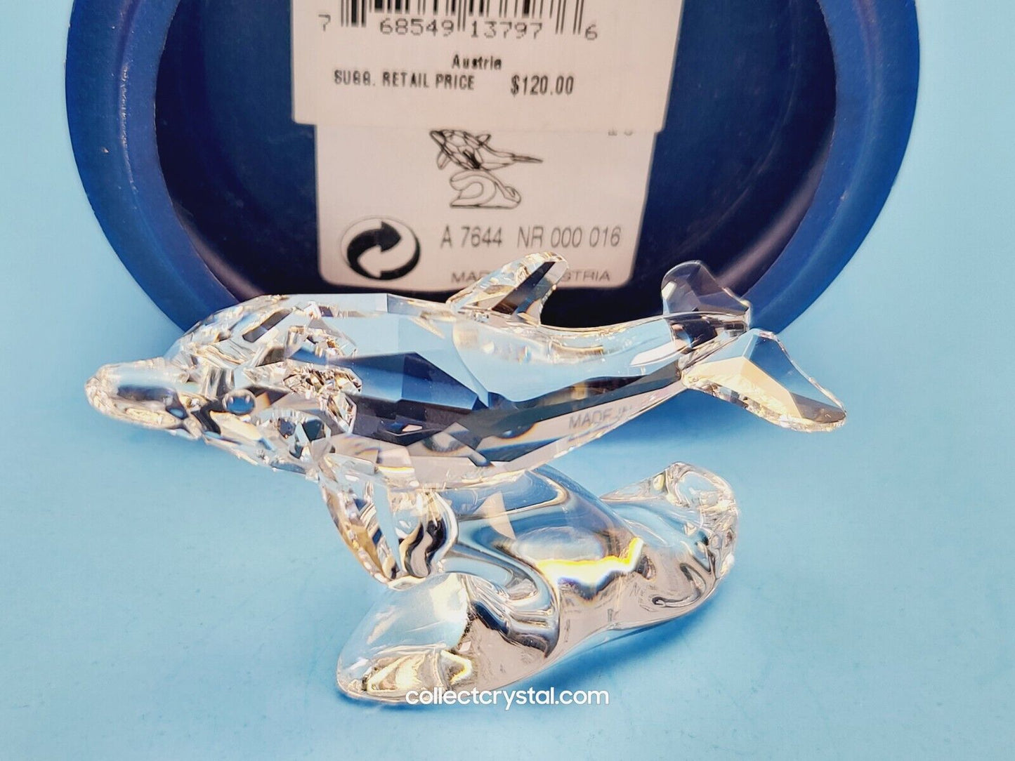 Sea life Baby Dolphin Figurine 678507