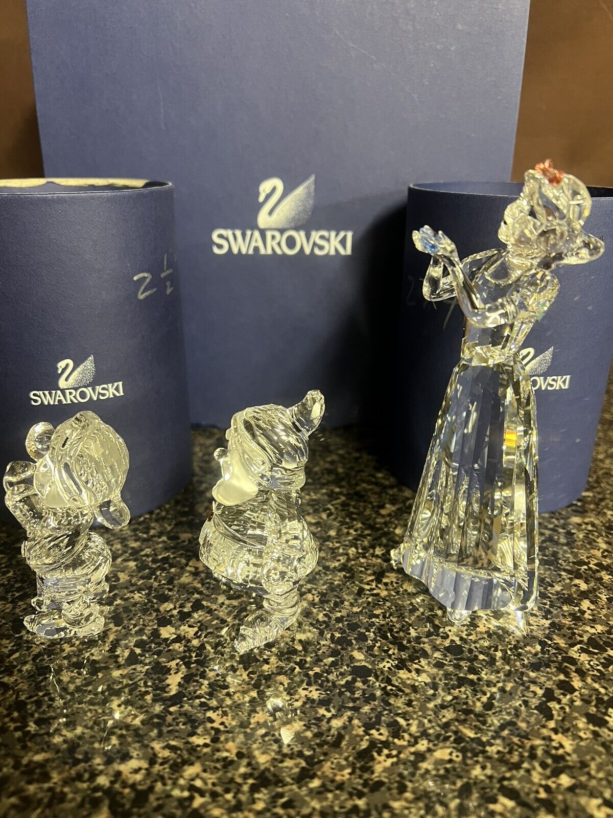 DISNEY SNOW WHITE Happy Sneezy SET of 3 Figurines