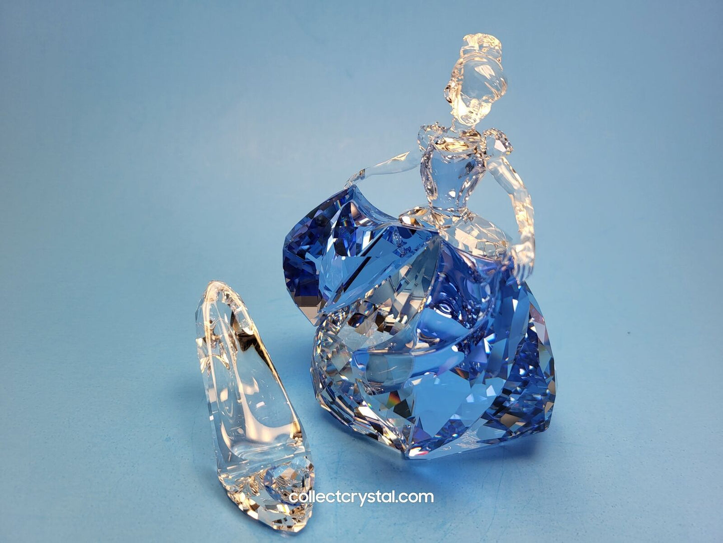 Cinderella with slipper Figurines SET DISNEY 2015 – 5089525 and 5035515