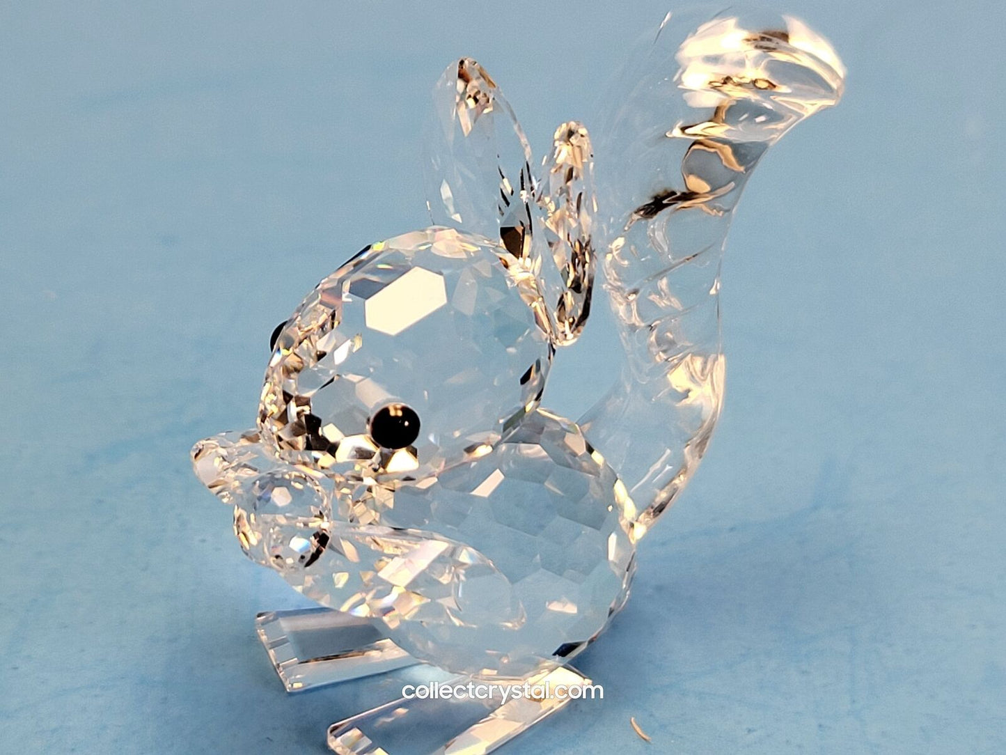Squirrel 011871 woodland friends Figurine
