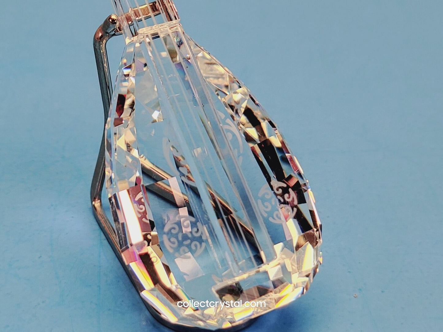 Lute musical stringed instrument 169246