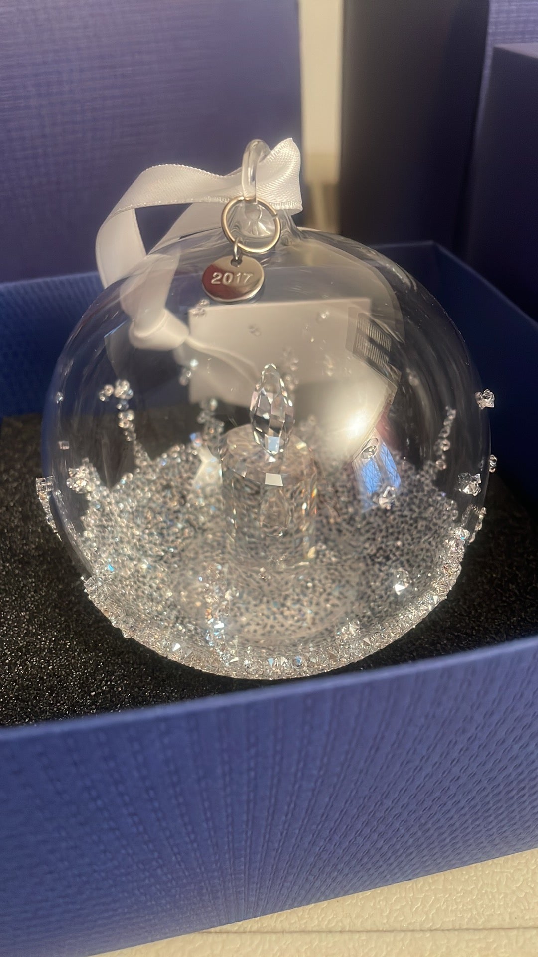2014 Annual Edition Christmas Ball Ornament 5059023