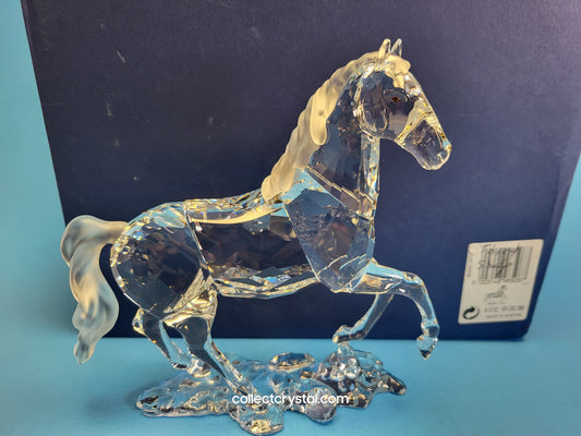 Stallion Peaceful Countryside Horse - MIB # 898508