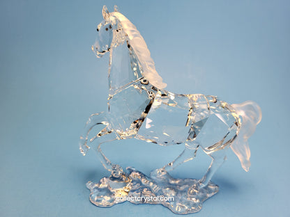 Stallion Peaceful Countryside Horse - MIB # 898508