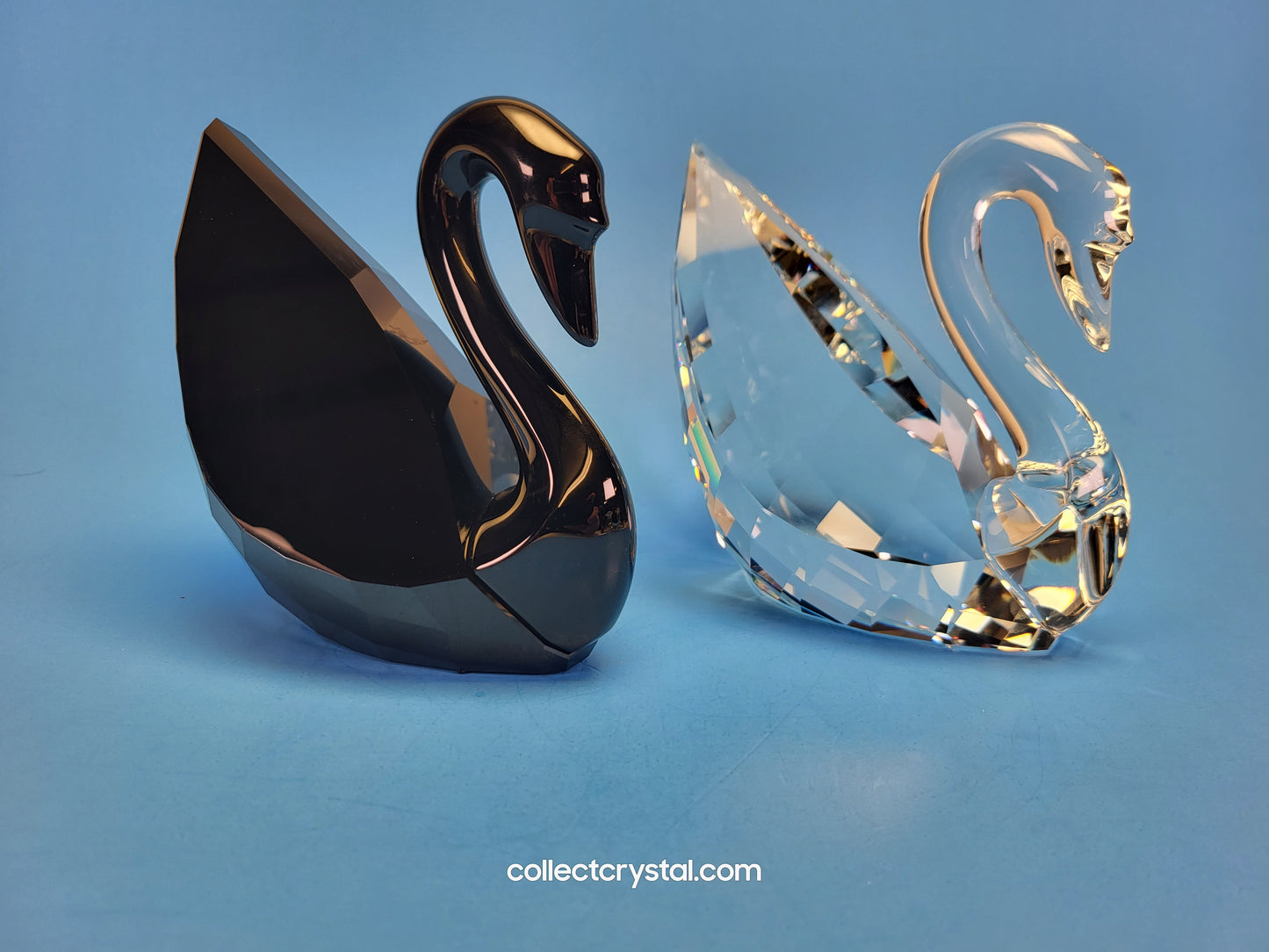 Swan birds Jet 1098643 & Clear 1075309 Swans Set 2011 SOULMATES Figurines Wedding Gift