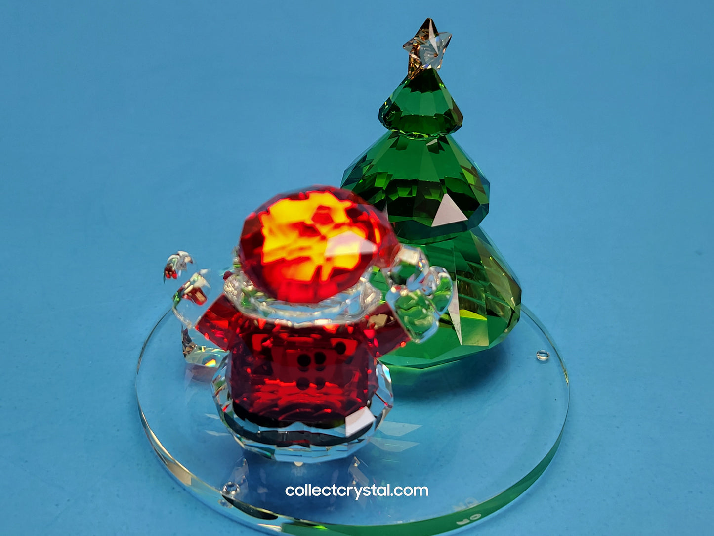 Santa Claus Scene Christmas Tree Gift & Dome 5403170