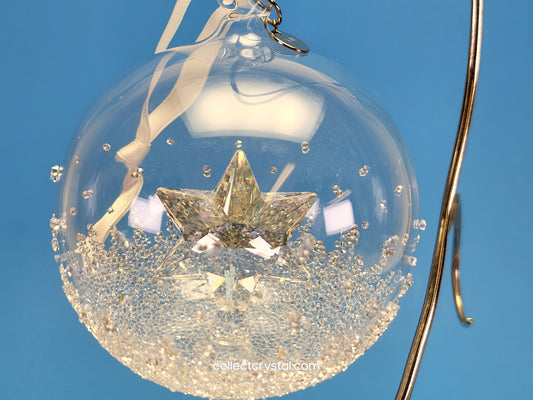 2014 Annual Edition Christmas Ball Ornament 5059023