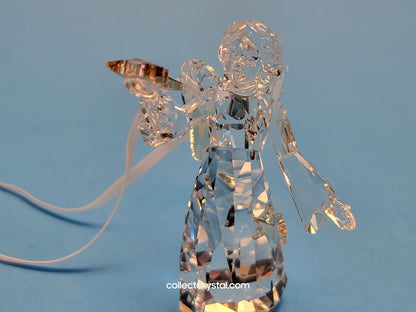 2010 Christmkas ANGEL Figurine 1054562