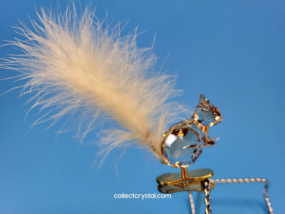 CHRISTMAS ORNAMENT – WINTER SQUIRREL 1006040