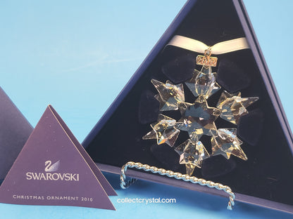 2010 Annual Christmas Ornament 1041301