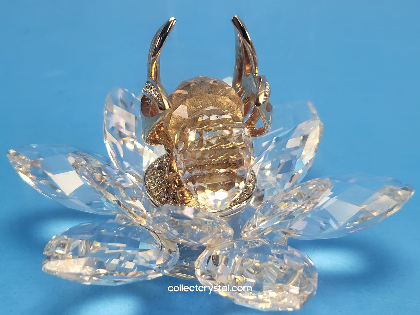 IN FLIGHT BEE GOLD – USA 7553NR100