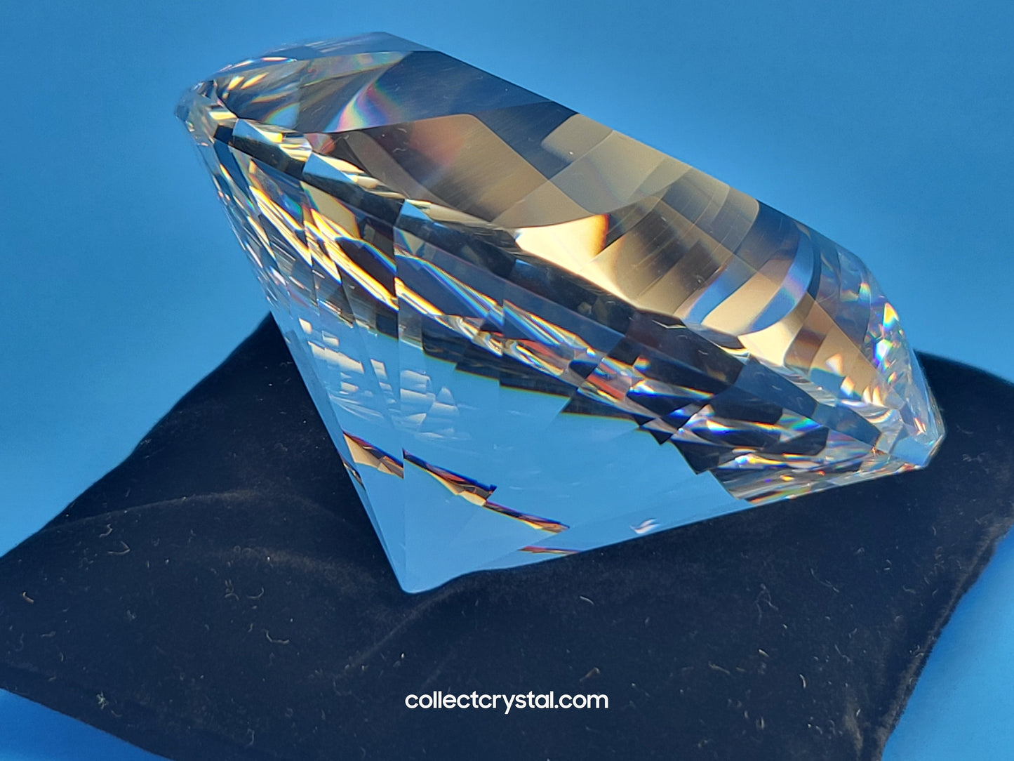 PAPERWEIGHT – CHATON SWIRLED / WAVY FACETS 238167