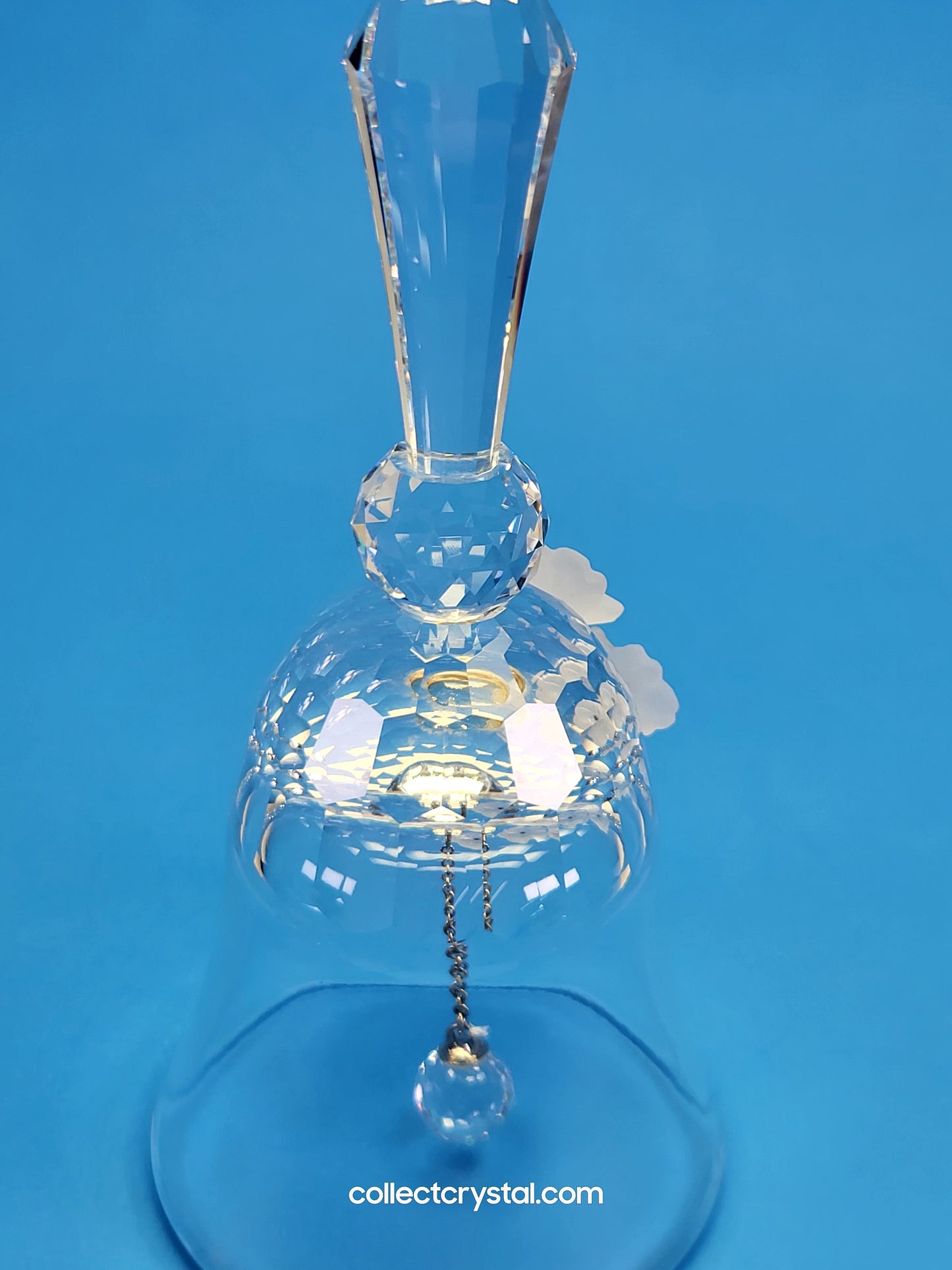 BELL TABLE LARGE 010036