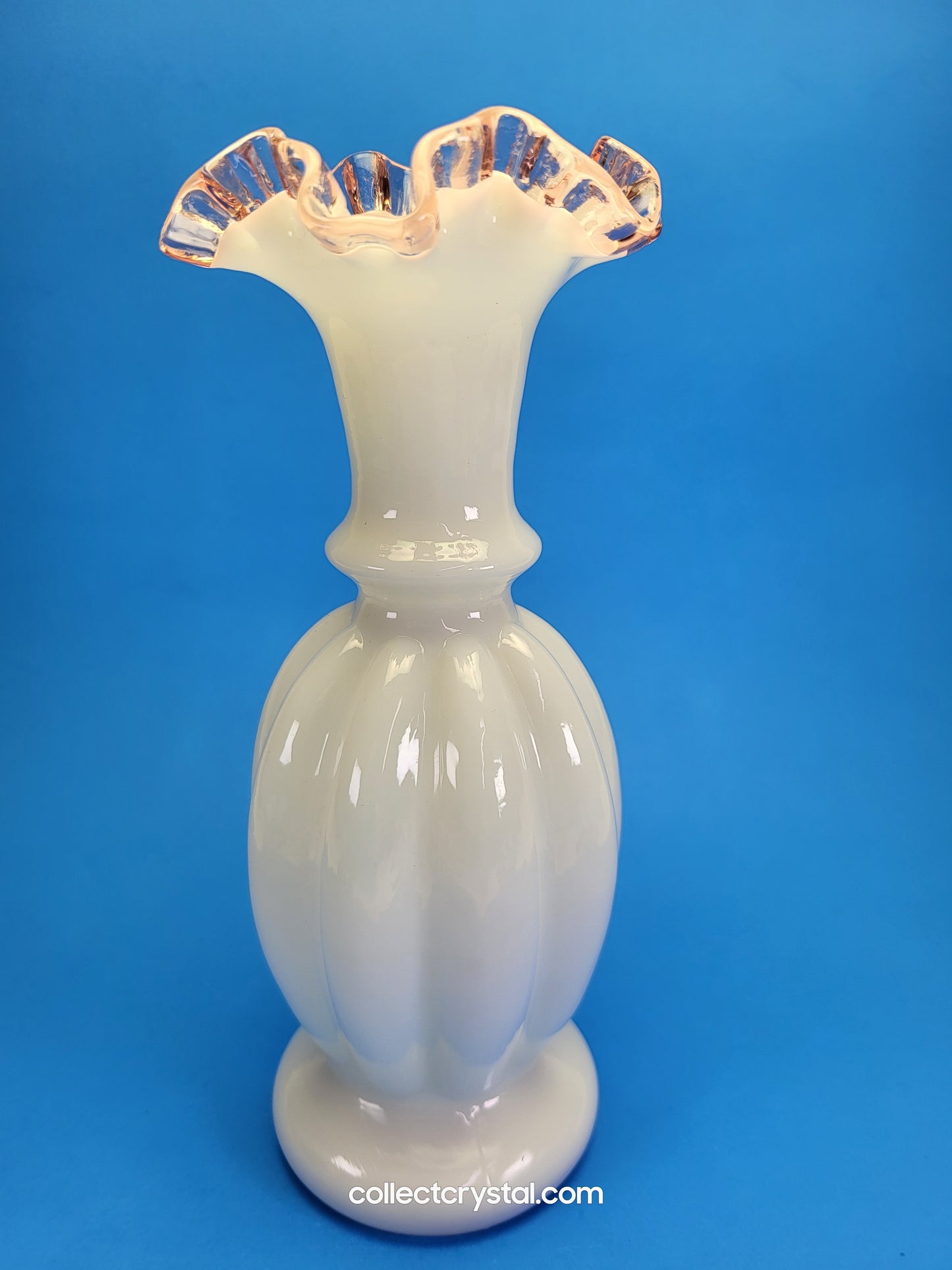 Fenton Melon Rose crest vase (1) discount if you buy both